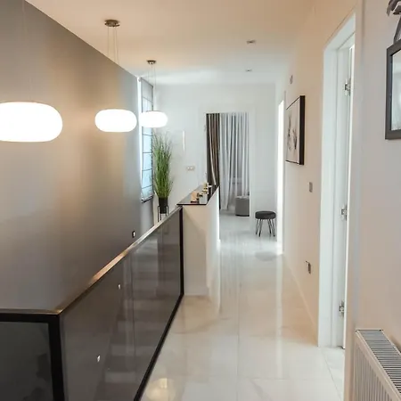 Evoque By Adriaticluxuryvillas Zára