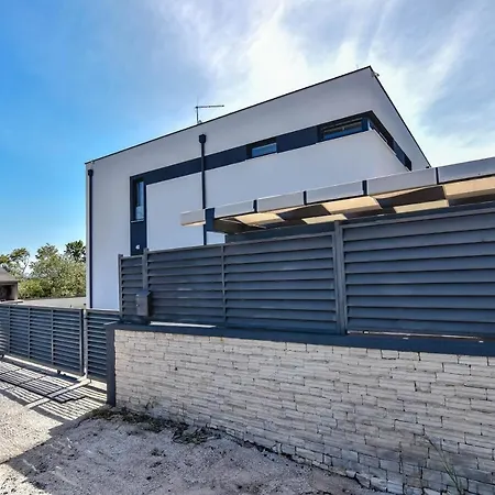 Evoque By Adriaticluxuryvillas * 자다르