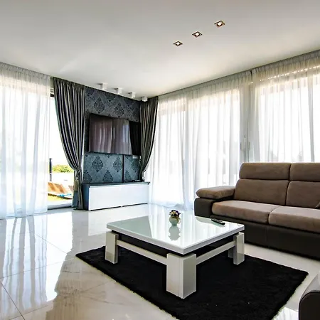 Βίλα Evoque By Adriaticluxuryvillas Ζαντάρ